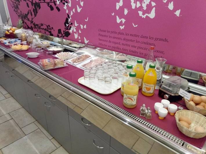 Hôtel pour 3 personnes, avec jardin à Saint-Saturnin - 3