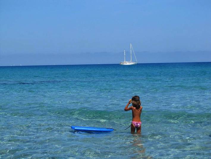 Villaggio vacanza per 4 persone, con Terrazza e Giardino nonché Piscina per bambini e Piscina in Sardegna