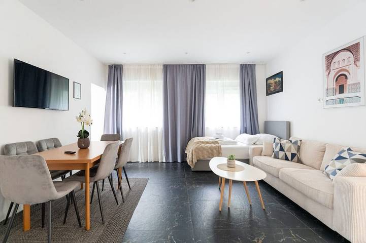 Ferienwohnung für 6 Personen, mit Garten