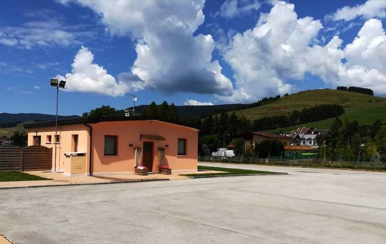 Location de vacances pour 2 personnes, avec vue et jardin, animaux acceptés à Asiago - 2