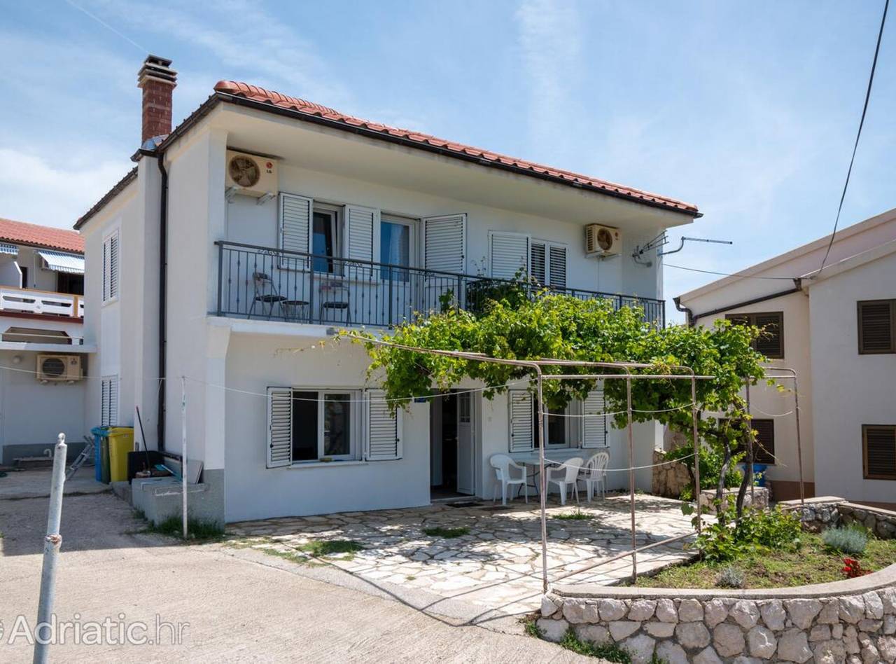 Ferienhaus für 6 Personen mit Garten in Zubovići, Pag