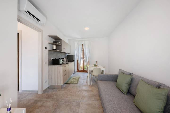Ferienwohnung für 4 Personen, mit Balkon und Seeblick in Torri del Benaco - 4