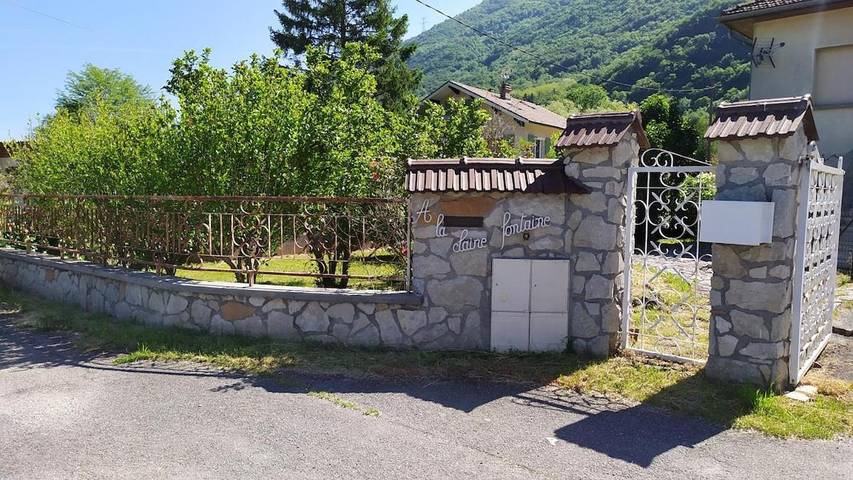 Gîte pour 4 personnes, avec vue et terrasse à Vizille - 3