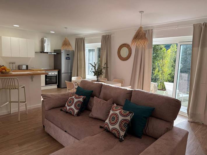 Casa de vacaciones para 8 personas, con jardín además de piscina y vistas en Sierra de Grazalema - 2