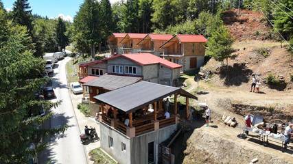 Bungalow für 2 Personen, mit Ausblick und Terrasse in Montenegro