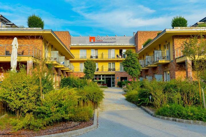 Hôtel pour 2 personnes, avec jardin et sauna ainsi que jacuzzi et piscine
