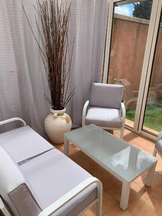 Apartamento de vacaciones para 3 personas, con vistas y jardín, Se admiten mascotas - 1