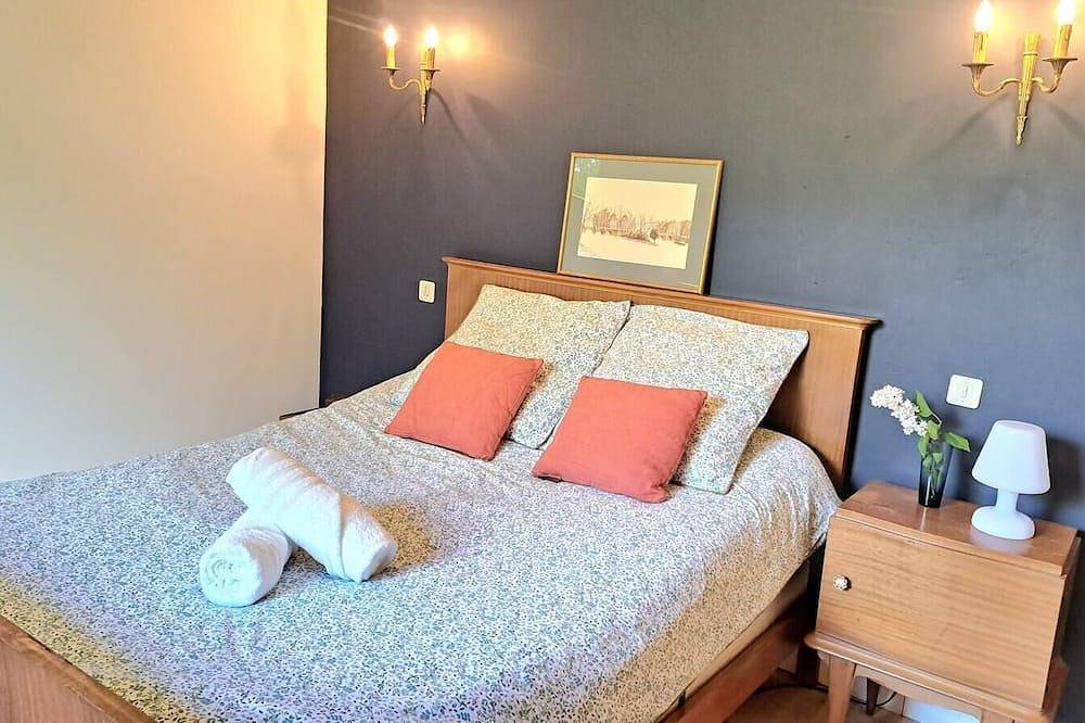 Come and discover our peaceful home that embodies the charm of the countryside. in Capdrot, Périgord Pourpre