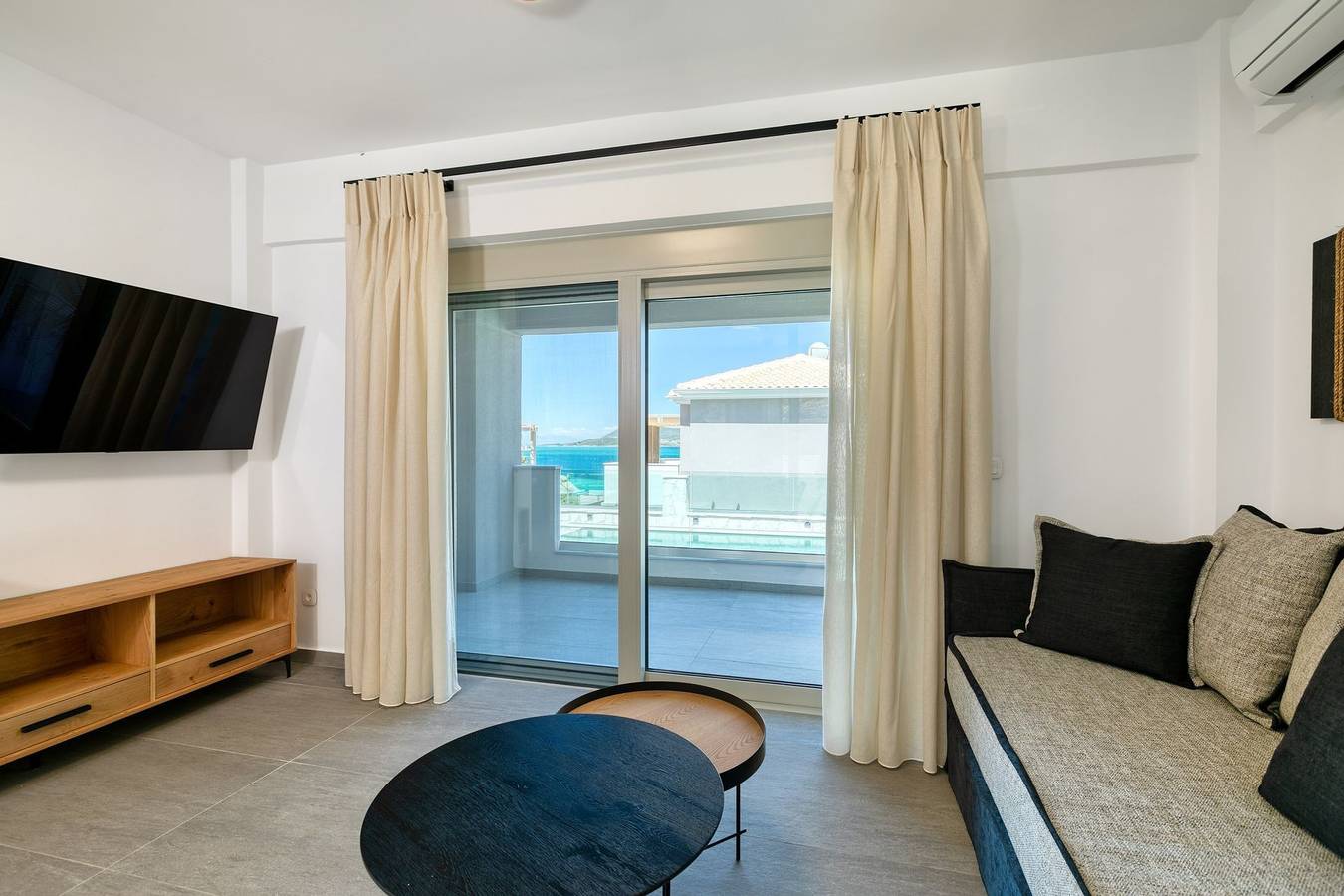 Astoundingly Luxurious Lefkada Villa | Elegance Villa | 3 Bedrooms | Private Pool & Mesmerizing Views in Λυγιά, Ελλάδα