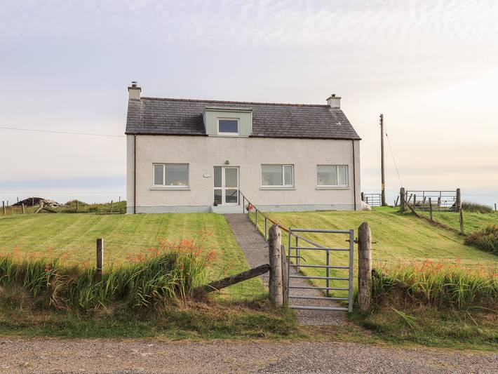 Holiday rental for 5 people, with Garden on North Uist
