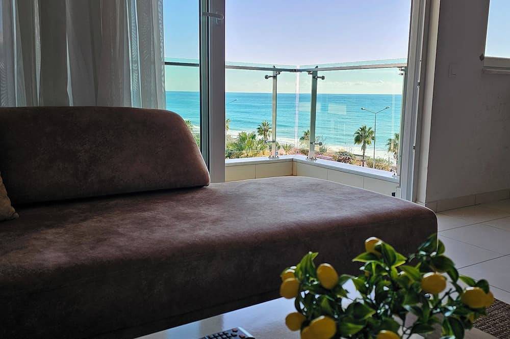 Entire apartment, Sea Front \"Luxury Residence\" Large Studio Apt.  (35) in Alanya, Turkish Mediterranean Region