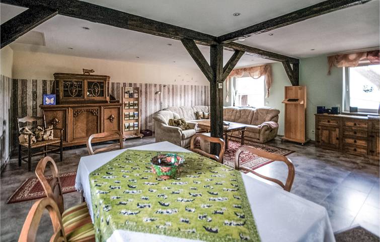 Appartement de vacances entier, Appartement terrasse Sabbenhausen avec parking et TV in Lügde, Arrondissement de Lippe