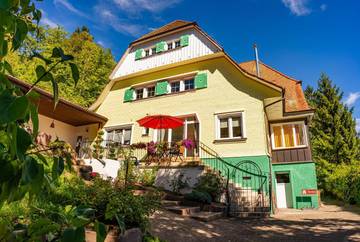 Gîte pour 8 personnes, avec vue et jardin à Donaueschingen