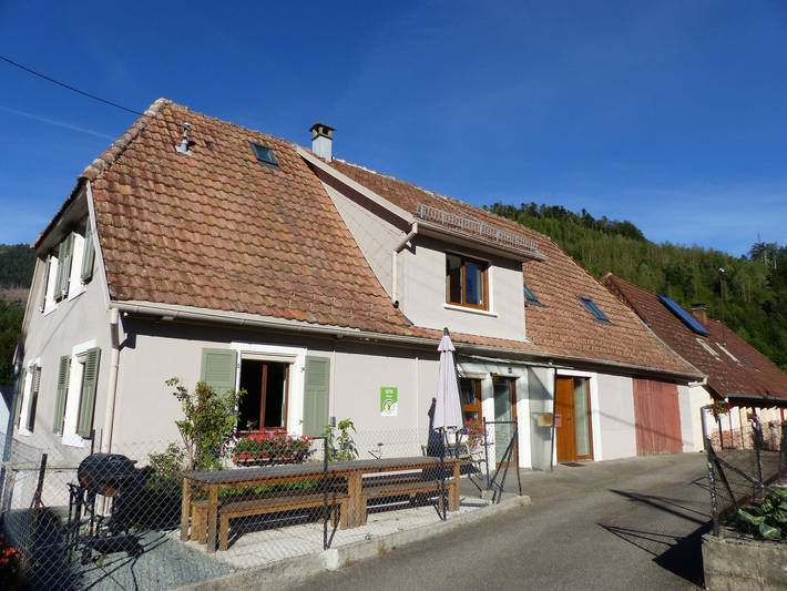 Gîte pour 14 personnes, avec Terrasse et Jardin