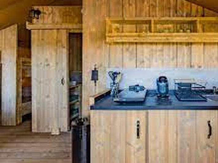 Camping pour 4 personnes, avec bassin pour enfant, animaux acceptés dans l' Aude - 3