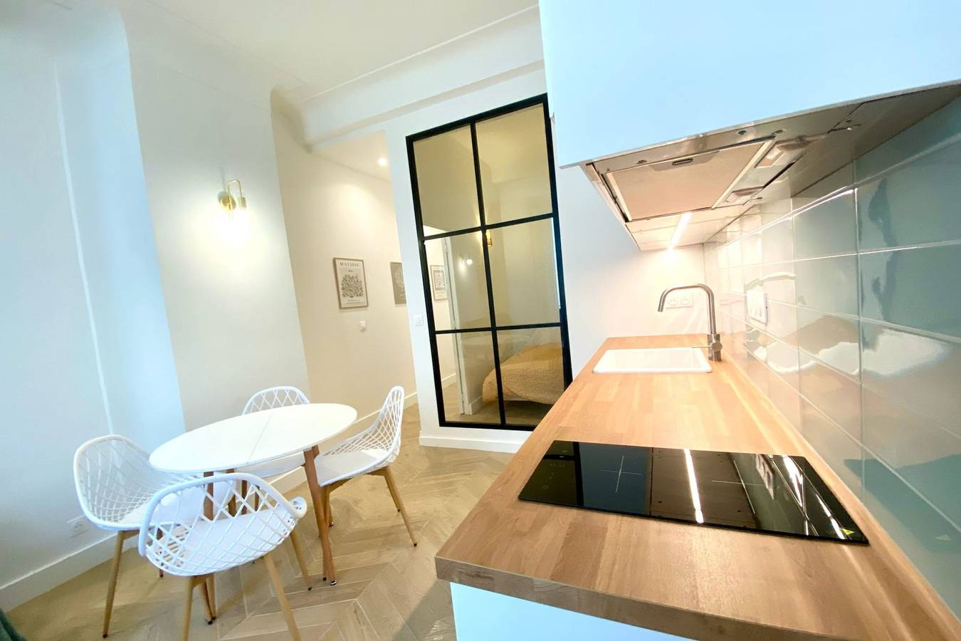 Appartement entier, Appartement au cœur de la Vieille Ville Antibes  in Antibes, Région de Cannes