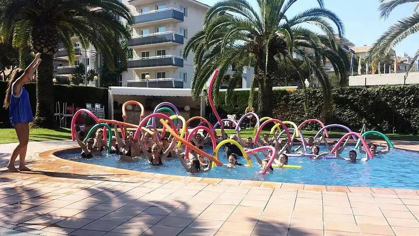 Camping für 4 Personen, mit Pool und Terrasse an der Costa Brava - 4