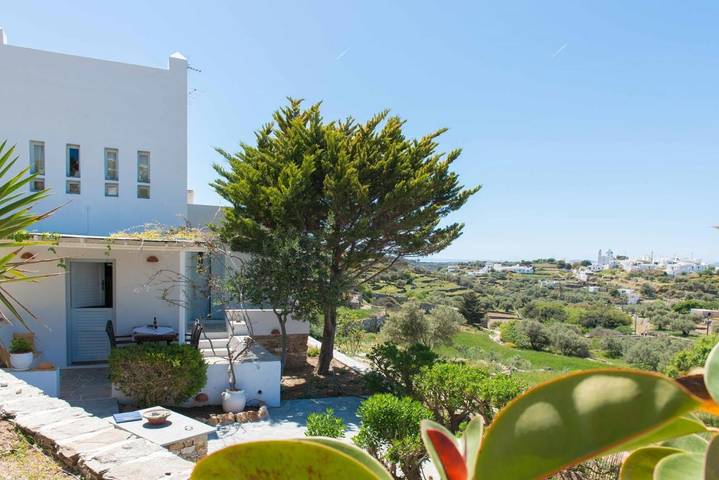 Location de vacances pour 3 personnes, avec jardin et vue dans Apollonia - 2