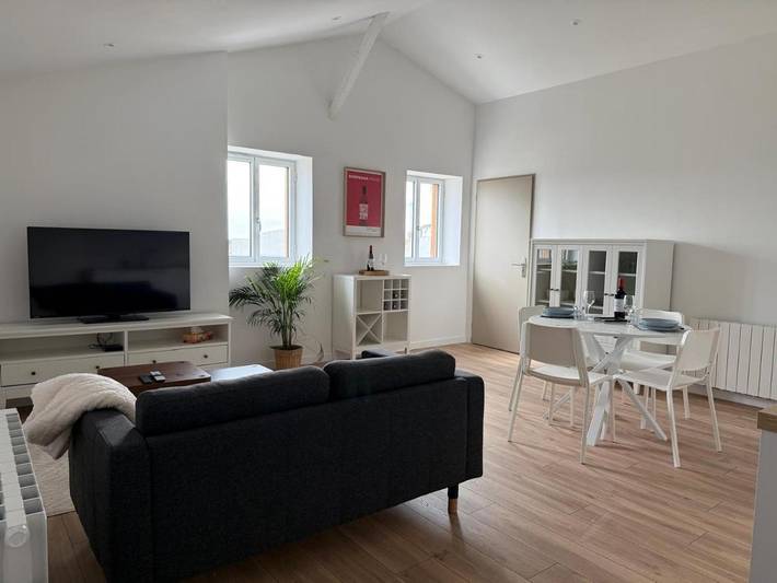 Gîte pour 2 personnes, avec jardin, animaux acceptés à Sauveterre-de-Guyenne