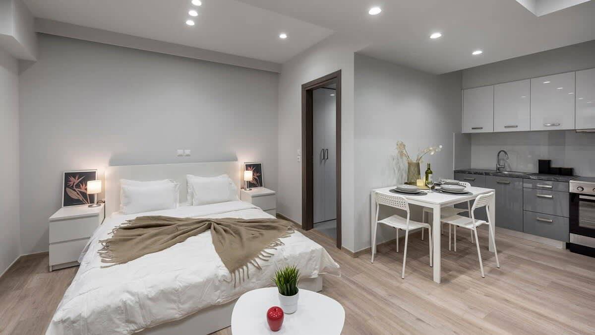 Entire apartment, City Escape, Stylish Studio with Views in Central Section of Athens, Athens