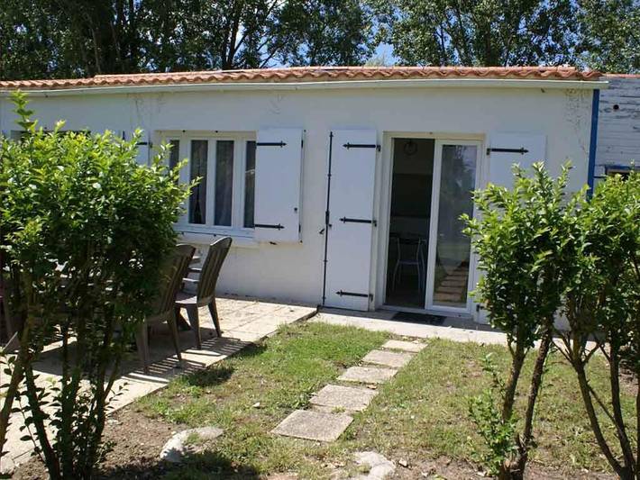 Location de vacances pour 16 personnes, avec jardin et piscine à Le Perrier - 3