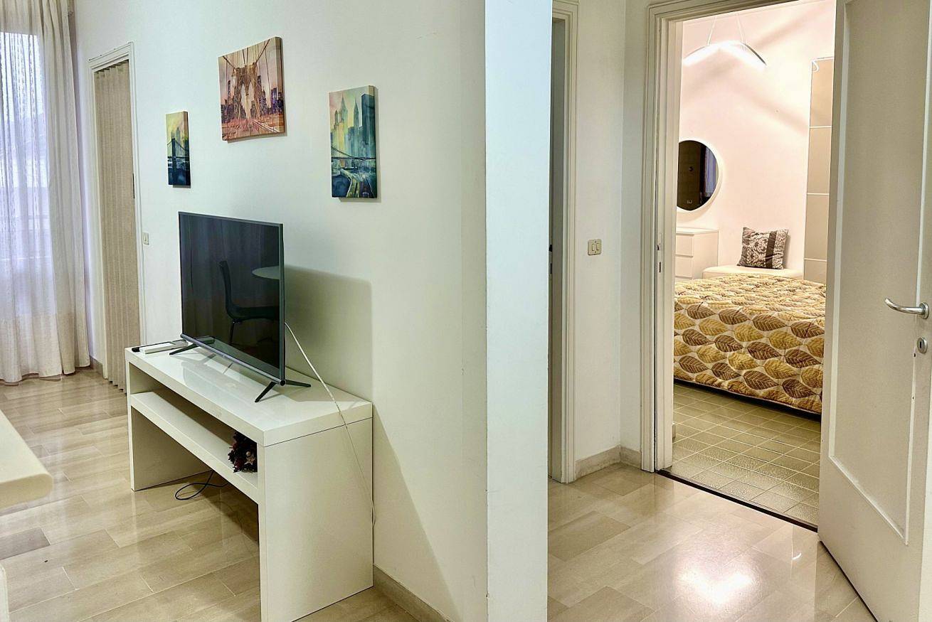 Apartamento entero, N274 - Numana, two-room apartment with balcony in the center in Numana, Riviera del Conero