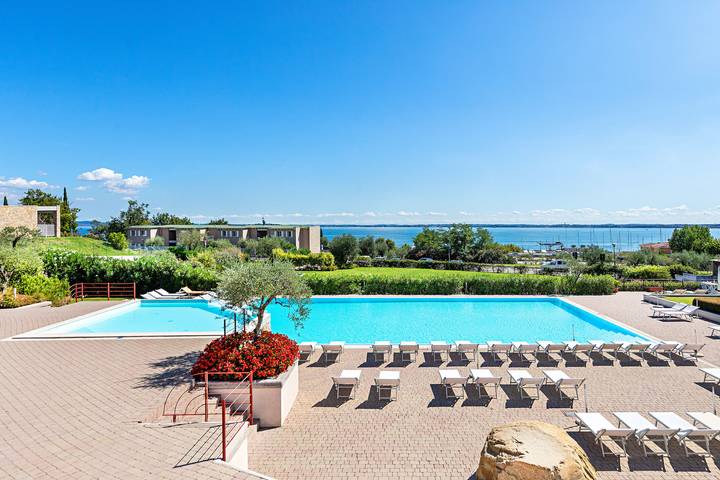 Ferienwohnung für 4 Personen, mit Seeblick und Terrasse sowie Garten in Moniga del Garda - 2