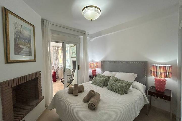 Appartement entier, Calahonda Royale Apartment Edif Lirio, Mijas Costa by Holidays & Home in Urbanizacion Calahonda, Mijas