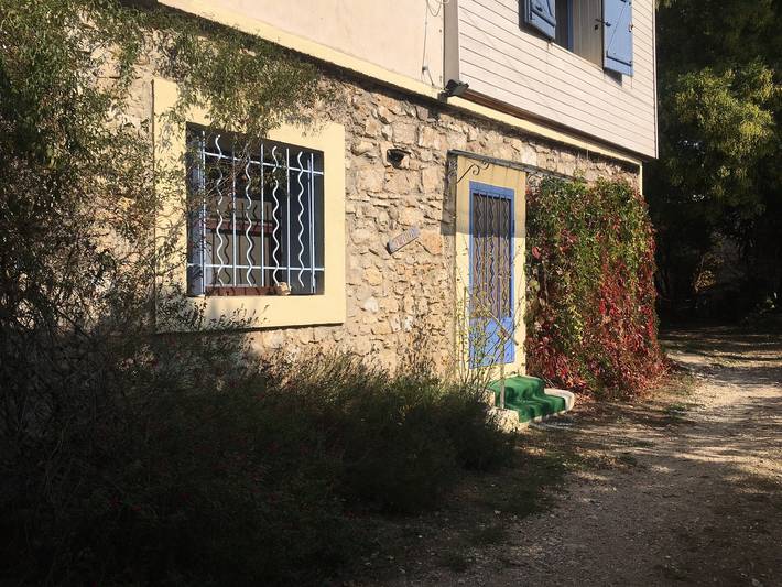 Gîte pour 5 personnes, avec jardin et piscine à Fontanès (Gard)