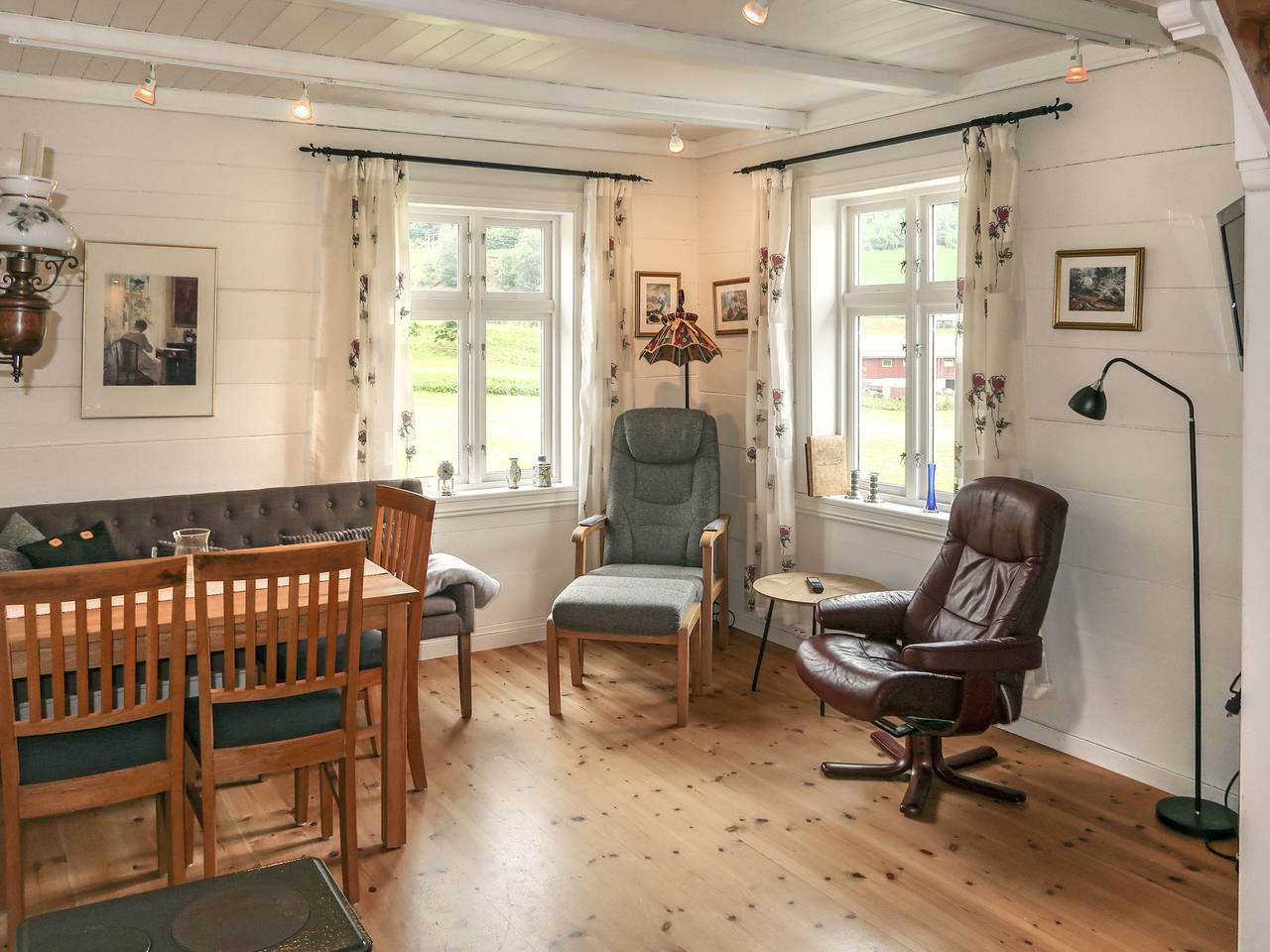 Ikjefjord in Fiordo de Sogn