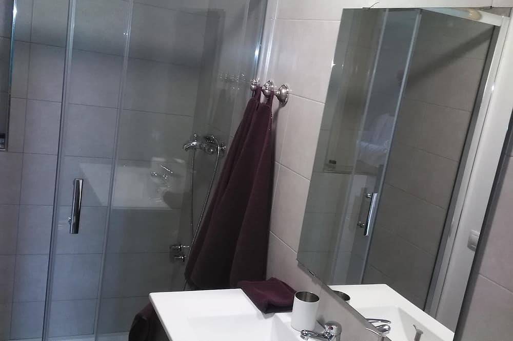 Appartement entier, Cal Jordi Fulleda. Appartement, nouveau légalisée, spacieux et confortable in Fulleda, Costers del Segre