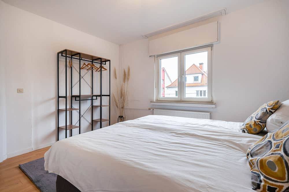 Entire apartment, Comfortable upper floor flat in Bielefeld, North Rhine-Westphalia