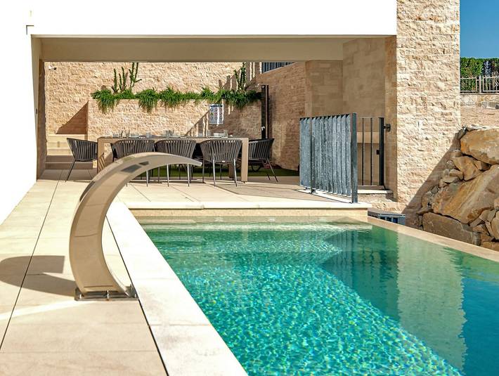 Villa pour 8 personnes, avec balcon et sauna à Promajna