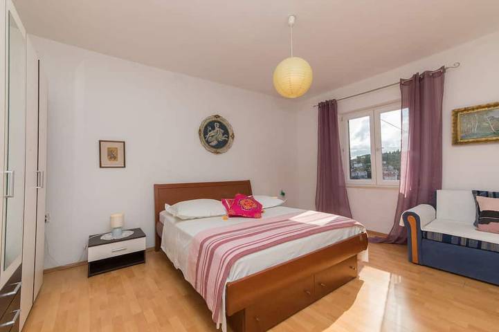 Villa Yannie - Hier finden Sie alles, was Sie brauchen. Komfort, Aussicht, Pool! in Sutivan, Brac
