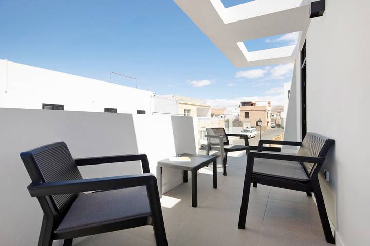 Appartement entier, Appartement de vacances 'Las Cuestitas Relax' avec vue montagne, terrasse privée et Wi-Fi in Pájara, Fuerteventura