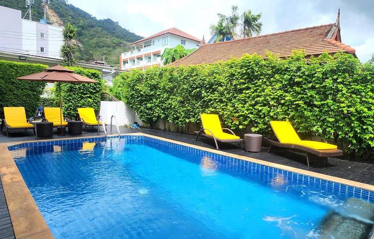 Hôtel pour 2 personnes, avec jardin ainsi que piscine et terrasse