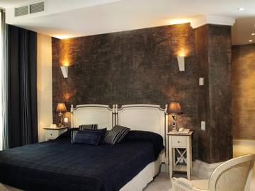 Hôtel pour 2 personnes, avec piscine ainsi que terrasse et jardin à Opio