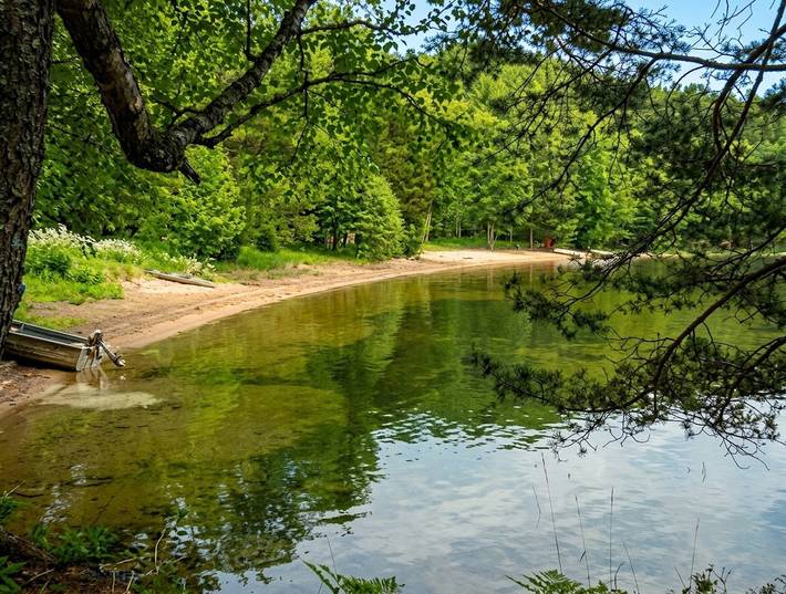 Wildnis- und Angelurlaub am See mit Boot & Sauna im wunderschönen Värmland in Dalslands kanal