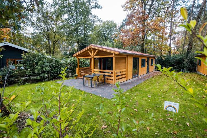Ferienhaus für 4 Personen, mit Terrasse und Garten in Markelo