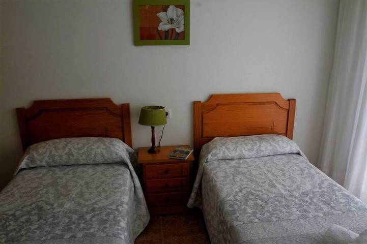 Apartamento entero, Desconectaengalicia La Perla Superiores, piscina y parking in Praia de Caneliñas (Sanxenxo), Sanxenxo