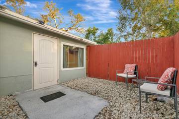 Apartment for 2 Guests in Tampa, Tampa Bay, Picture 2