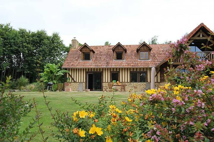 Gîte pour 7 personnes, avec Terrasse et Jardin