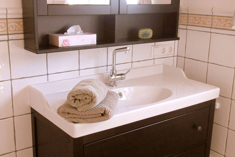 Ihr Ferienhaus hoch oben auf der Schwäbischen Alb - umringt von Wiesen und Wald in Meßstetten, Neckar-Alb