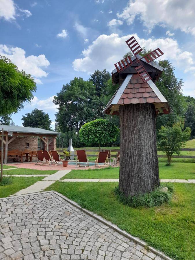 Ferienhaus für 25 Personen, mit Ausblick und Pool sowie Garten, mit Haustier