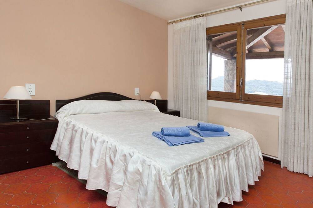 Maravillosa casa de vacaciones privada con Wifi, piscina privada, Tv, terraza y vista panorámica in Palafolls, Costa del Maresme