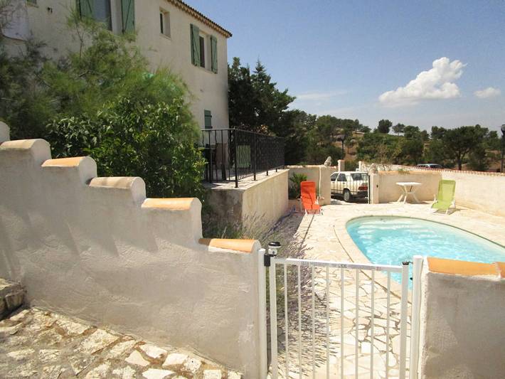 Appartement de vacances pour 5 personnes, avec terrasse et piscine dans les Bouches-du-Rhône - 3