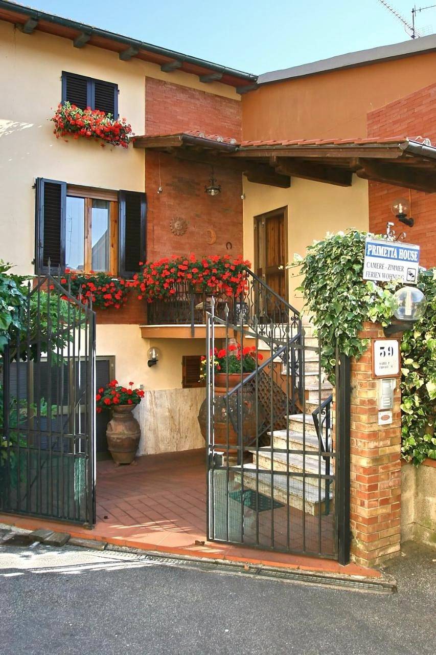 Double Room in San Gimignano, Siena e dintorni