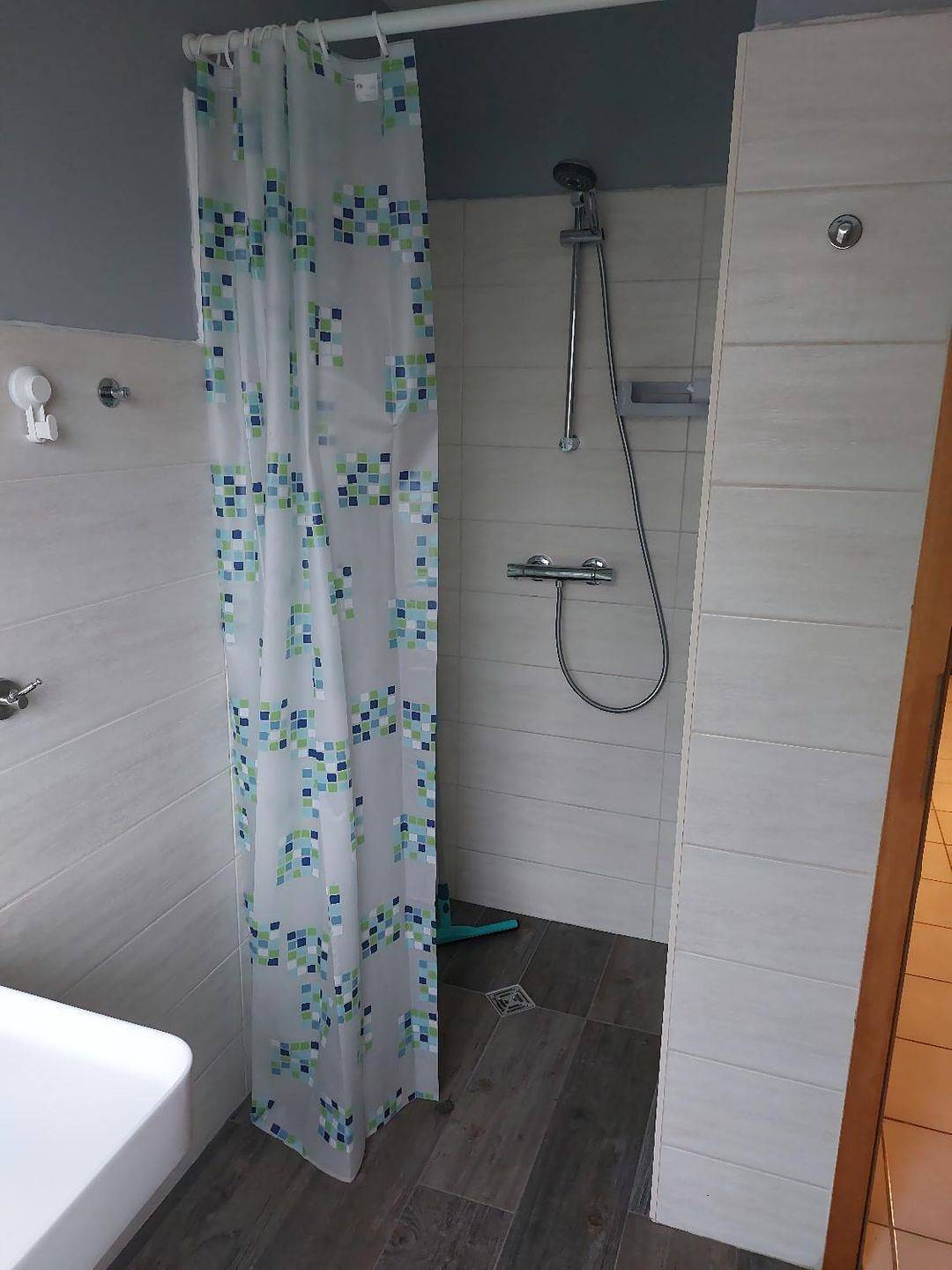 Ganze Wohnung, Moderne Ferienwohnung mit Garten: Ihr Zuhause auf Zeit in Westfehmarn, Fehmarn