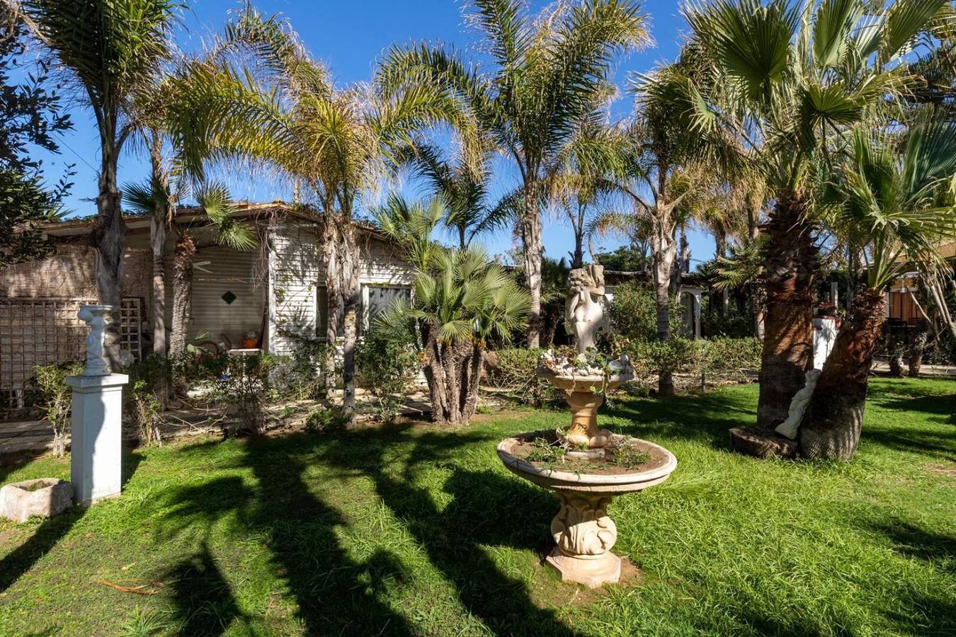 Villa 'Fronte Mare Liolà – 4 Personen' mit Meerblick und privatem Strandzugang in Scicli, Ragusa Provinz