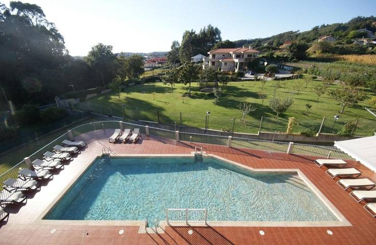 Apartamento de vacaciones para 4 personas, con jardín además de vistas y piscina - 1